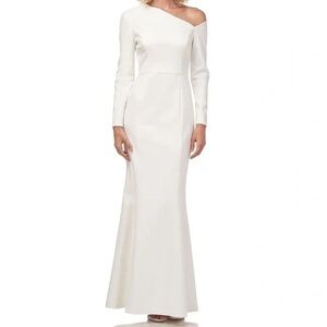 Elegant KAY UNGER White One-Shoulder Gown